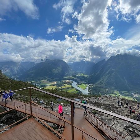 욘달스네스 Bakkebo Trollstigen 아파트 외부 사진